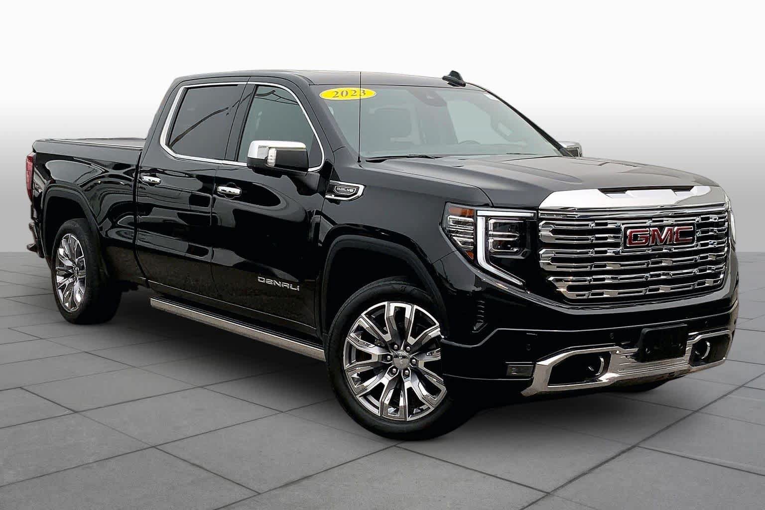 Certified 2023 GMC Sierra 1500 Denali w/ Denali Reserve Package AWD/4WD image 2