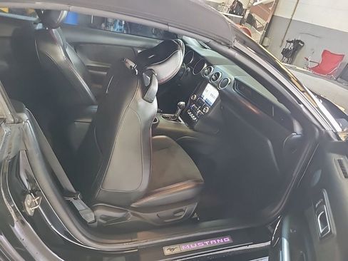 Used 2022 Ford Mustang GT Premium w/ California Special Package RWD image 4