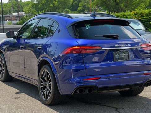 Used 2023 Maserati Grecale Modena AWD/4WD image 5