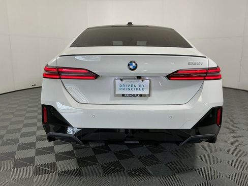 New 2026 BMW 530i w/ M Sport Package RWD image 6