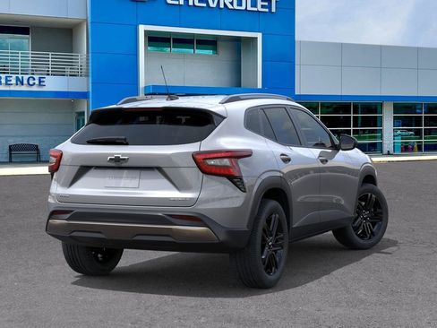 New 2026 Chevrolet Trax ACTIV image 4