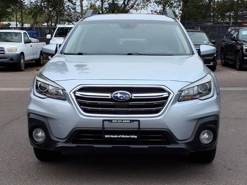 Used 2019 Subaru Outback 2.5i Premium AWD/4WD image 2