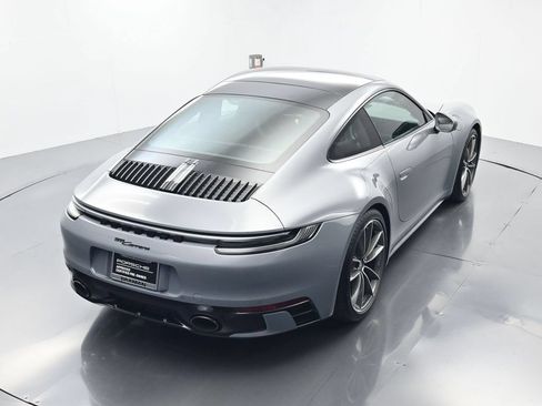 Certified 2024 Porsche 911 Carrera RWD image 40