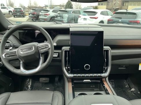 New 2026 GMC Yukon XL Denali w/ Sun & Power Step Package image 9