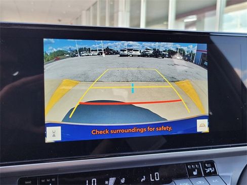 Used 2025 Toyota Camry XSE image 36