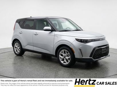 Used 2025 Kia Soul LX w/ LX Technology Package