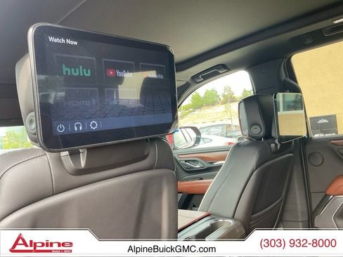 Used 2024 GMC Yukon Denali Ultimate AWD/4WD image 19