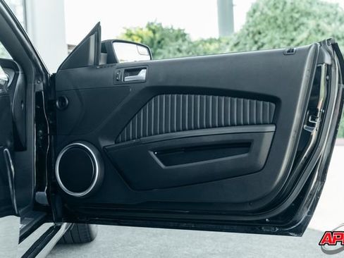 Used 2013 Ford Mustang Shelby GT500 RWD image 61