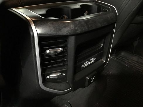 Used 2021 RAM 1500 Big Horn AWD/4WD image 35