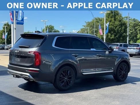 Used 2022 Kia Telluride SX w/ Towing Package FWD image 3