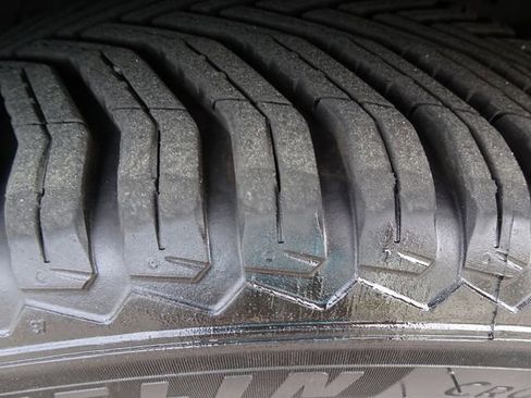 Used 2017 Honda Accord Touring image 37