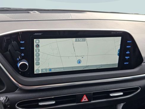 Used 2020 Hyundai Sonata Limited image 18