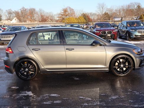 Used 2019 Volkswagen Golf R 4-Door image 4