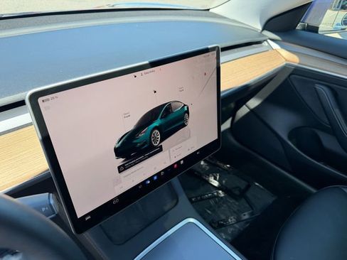 Used 2023 Tesla Model 3 Standard Range RWD image 15