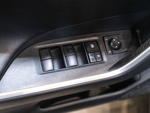 Used 2020 Toyota RAV4 TRD Off-Road AWD/4WD image 20