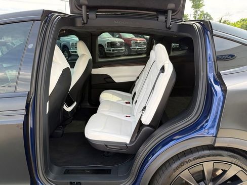 Used 2022 Tesla Model X AWD/4WD image 14