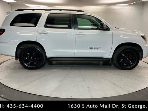 Used 2021 Toyota Sequoia TRD Sport AWD/4WD image 6