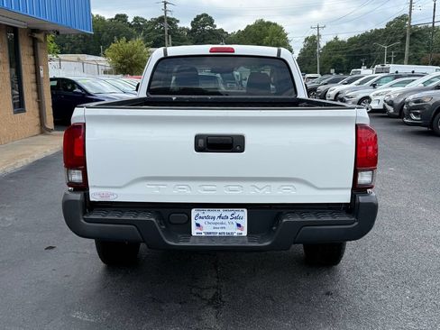 Used 2019 Toyota Tacoma SR RWD image 6