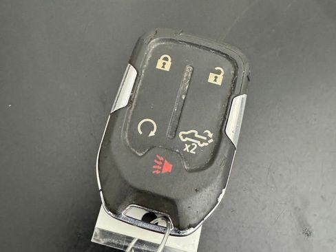 Used 2022 GMC Sierra 2500 SLE w/ SLE Convenience Package image 46