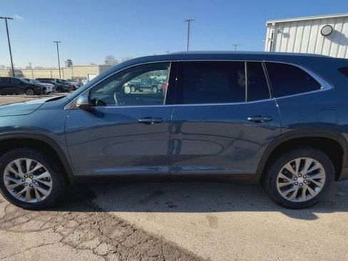 New 2026 Buick Enclave Preferred w/ Super Cruise Package image 5