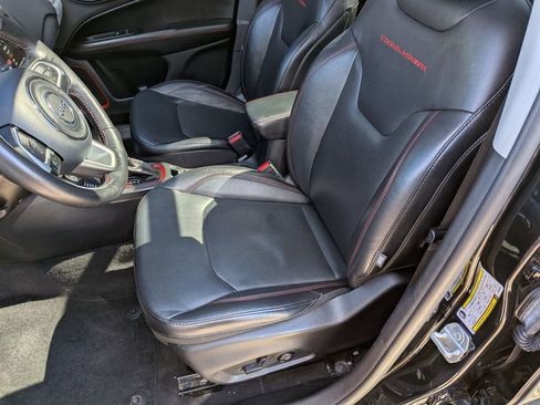 Used 2019 Jeep Compass Trailhawk w/ Leather Interior Group image 23