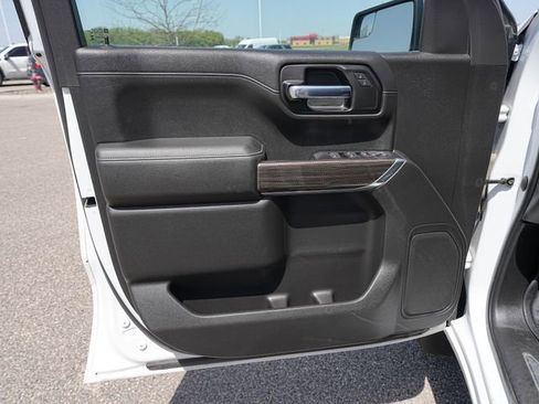 Used 2021 Chevrolet Silverado 1500 LT AWD/4WD image 25