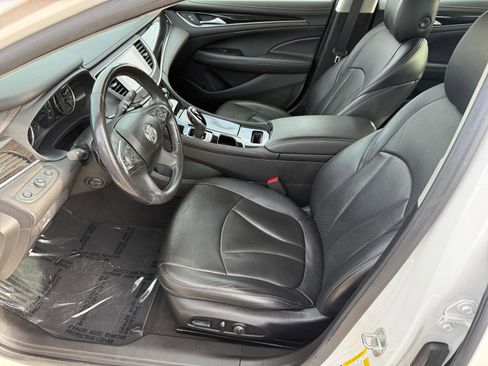 Used 2019 Buick LaCrosse Essence w/ Sun and Shade Package image 10