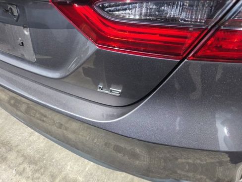Used 2021 Toyota Camry LE FWD image 7