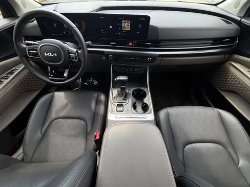Used 2026 Kia Carnival FWD image 31