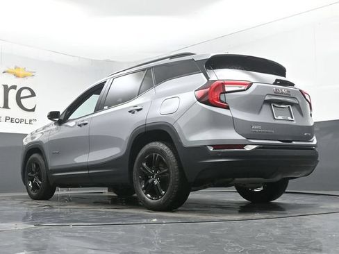 Used 2024 GMC Terrain AT4 AWD/4WD image 5