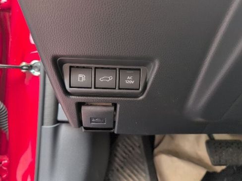 New 2026 Toyota Prius Plug-In Hybrid FWD image 15