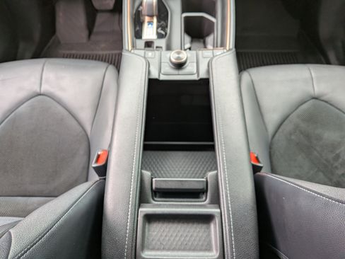 Certified 2025 Toyota Grand Highlander Hybrid MAX Platinum image 36