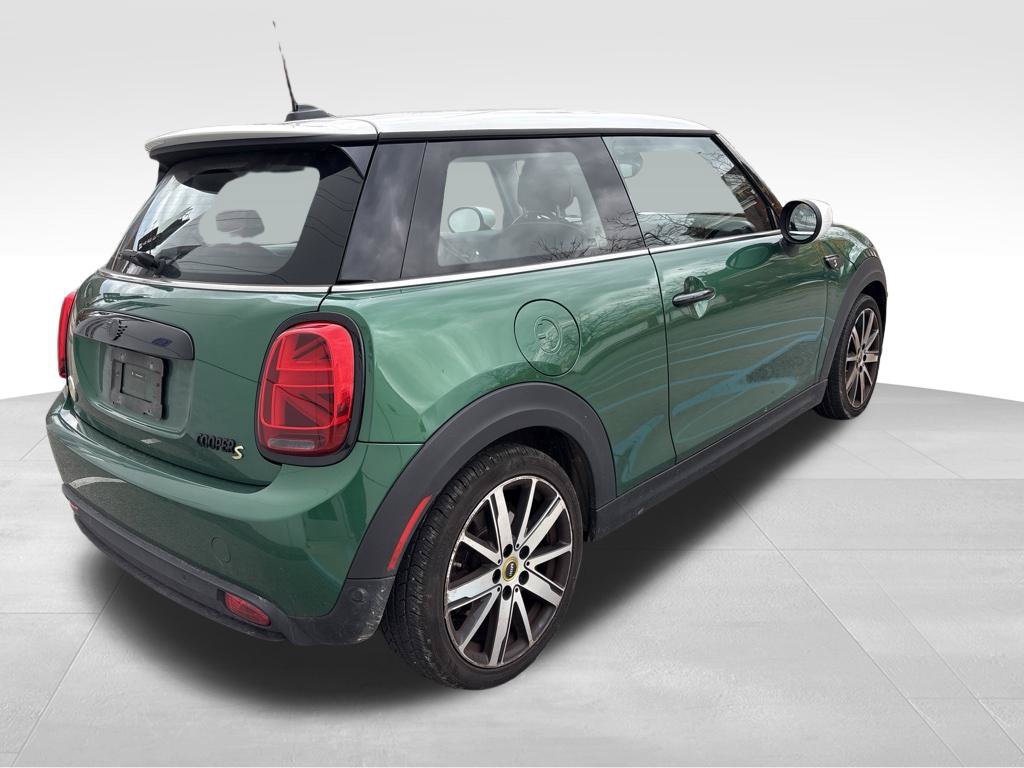 Certified 2024 MINI Cooper SE FWD image 4