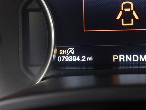 Used 2018 Ford F150 Raptor w/ Equipment Group 802A Luxury image 26