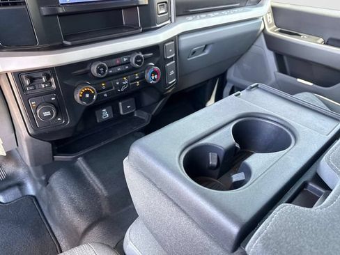 Used 2025 Ford F450 XLT AWD/4WD image 26
