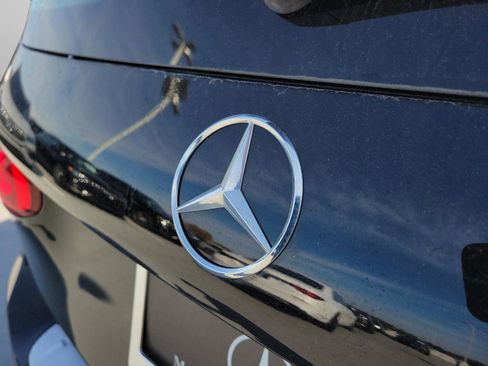 New 2025 Mercedes-Benz GLB 35 AMG 4MATIC image 30