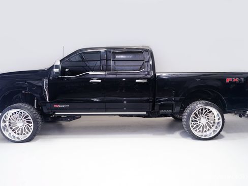 Used 2024 Ford F250 Limited w/ FX4 Off-Road Package AWD/4WD image 4