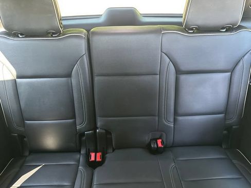 Certified 2021 GMC Yukon SLT AWD/4WD image 20