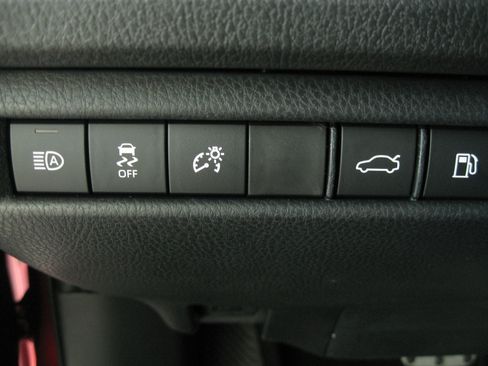 New 2026 Toyota Camry SE image 14