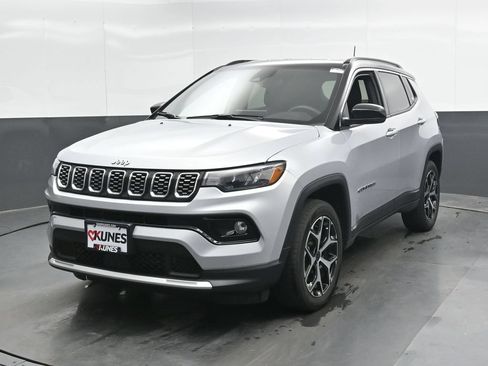 Used 2025 Jeep Compass Limited AWD/4WD image 6
