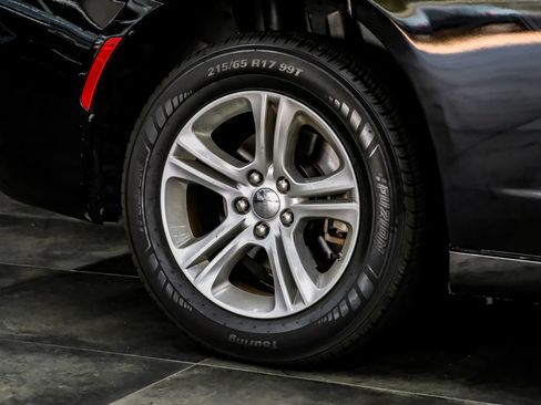 Used 2022 Dodge Charger SXT RWD image 71