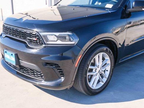 Used 2024 Dodge Durango GT RWD image 11