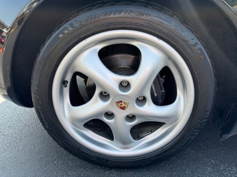 Used 2000 Porsche Boxster RWD image 29