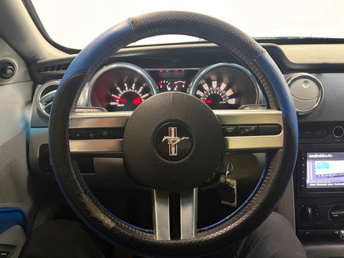 Used 2008 Ford Mustang Coupe RWD image 11