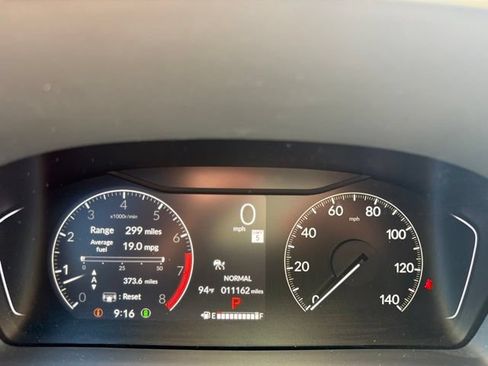 Used 2025 Honda Pilot TrailSport image 18