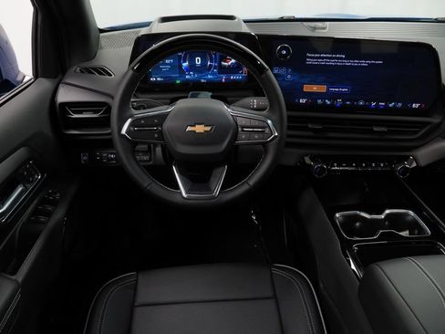 New 2026 Chevrolet Silverado EV LT AWD/4WD image 13