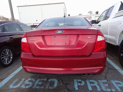 Used 2012 Ford Fusion SE image 4
