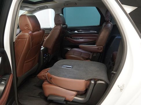 Used 2018 Buick Enclave Avenir w/ Avenir Technology Package image 21