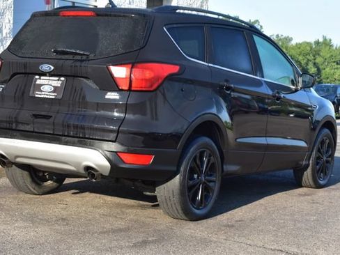 Used 2019 Ford Escape SEL AWD/4WD image 16