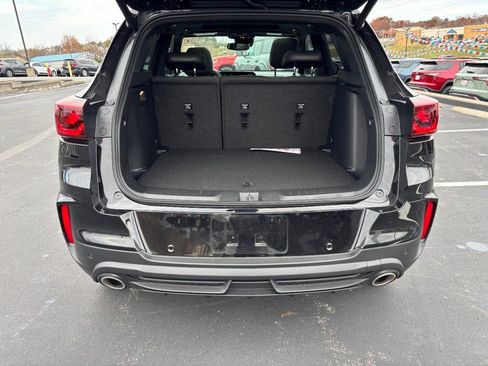 Used 2025 Chevrolet TrailBlazer RS w/ Convenience Package image 4